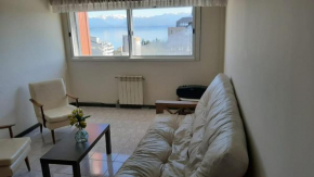Departamento céntrico con vistas al lago